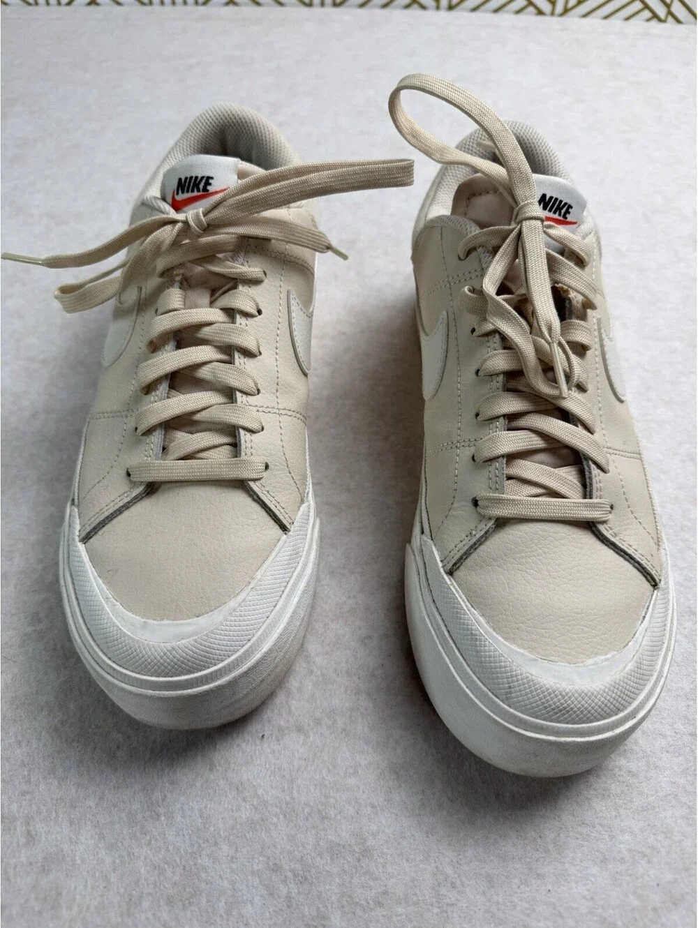 Nike Court Legacy Lift Pearl White Women's Size 9.5 DM7590-200 Platform Sneaker